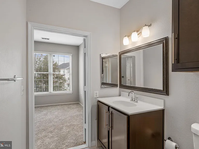 3021 Nicosh Cir #1309 — Photo 30