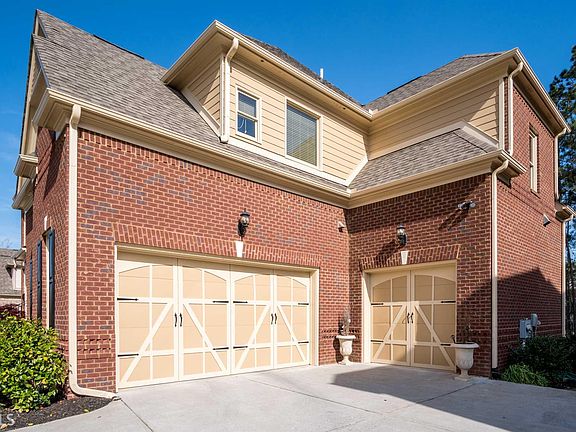 2nd image of 126 Three Branches Dr #27
