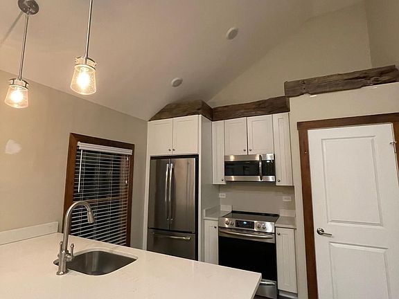 2nd image of 48-50 Church St #5