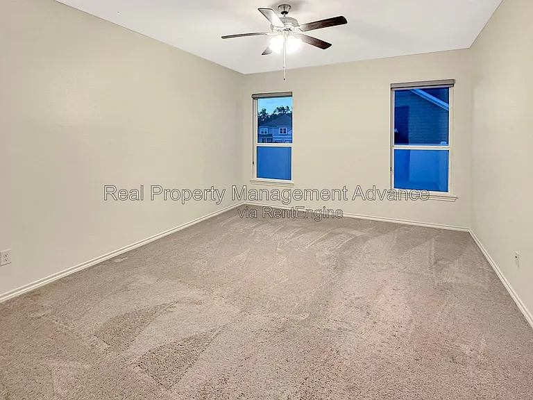 8977 Eaton St — Photo 13