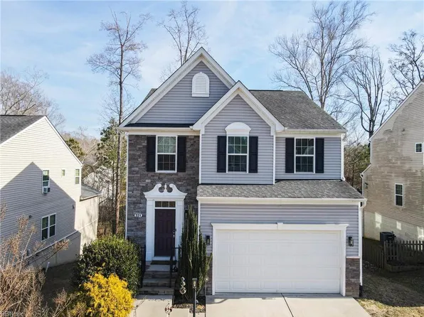 221 Bethune Dr, Williamsburg, VA 23185