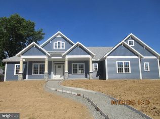 515 Autumn Ln, Reading, PA