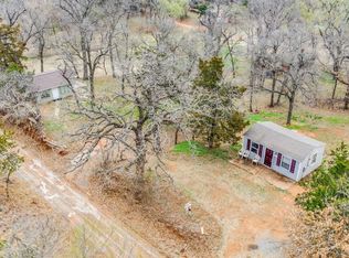 20975 E 8th St, Hinton, OK 73047