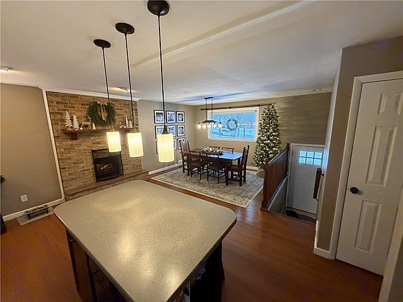 3rd image of 173 James St