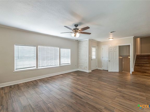 3rd image of 1209 College St