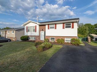 56 Devonshire Dr, Timberlea, NS B3T1C4