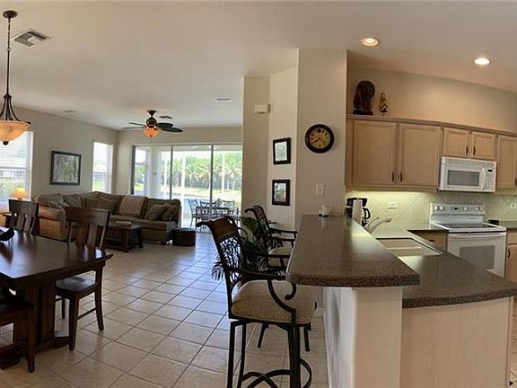 4th image of 8843 Middlebrook Dr