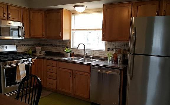 4th image of 265 S Saint Jacques St