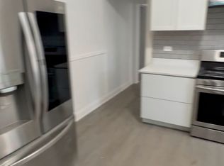 643 W Garfield Blvd APT 1, Chicago, IL 60621