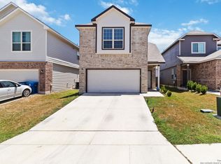 10562 Green Rock Dr, San Antonio, TX 78223