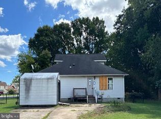 744 Cason Ln, Virginia Beach, VA 23462