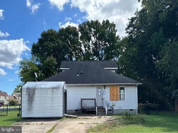 744 Cason Ln, Virginia Beach, VA 23462