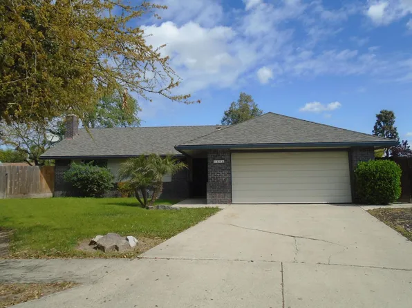 896 W Cortner St, Hanford, CA 93230
