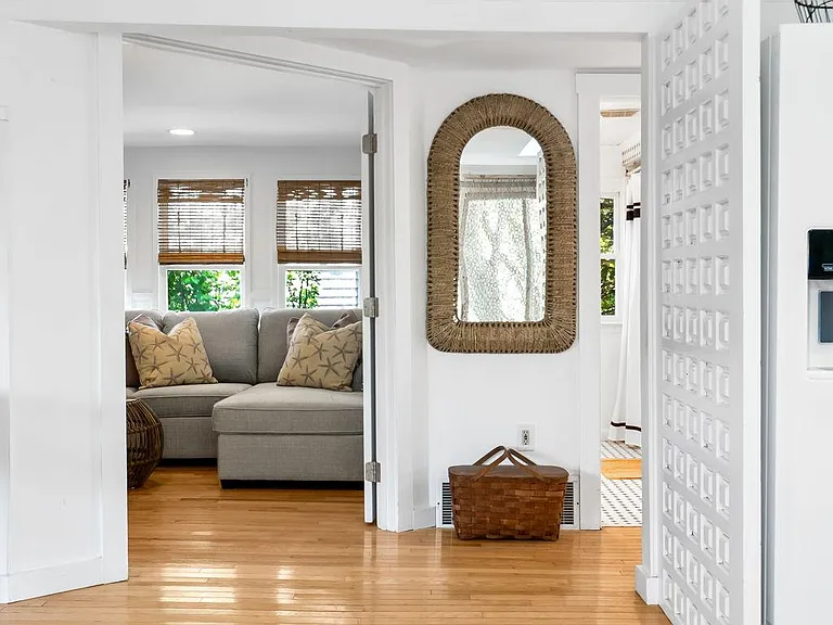 12 Girard Way — Photo 1