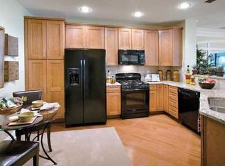 731 Regency Dr, Fishkill, NY 12524