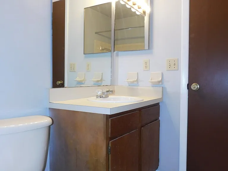 4385 SW 20th Ln — Photo 17