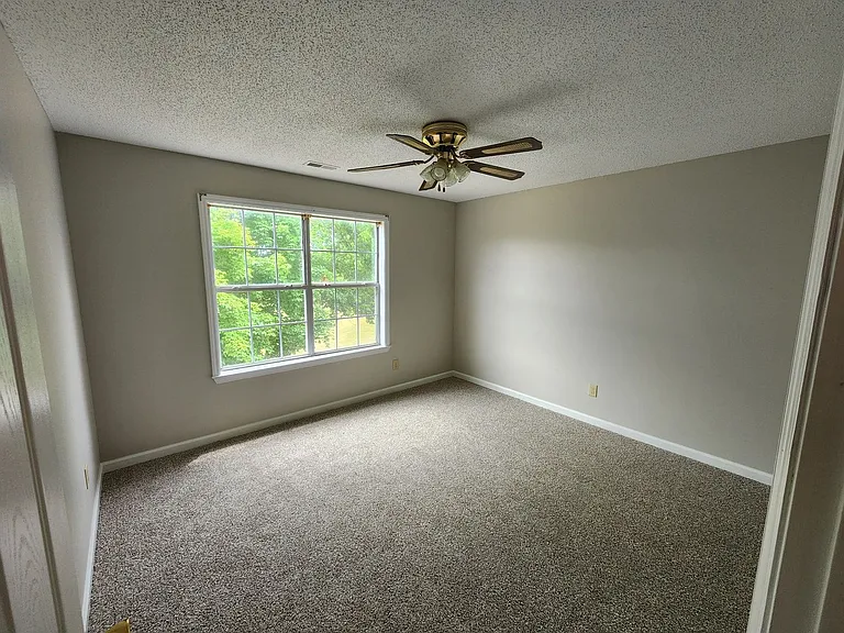 1653 Bear Creek Pike — Photo 12