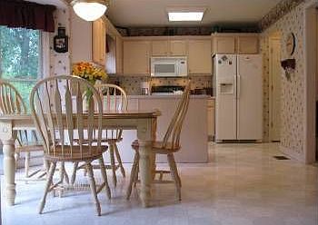 5th image of 4206 Marseille Dr