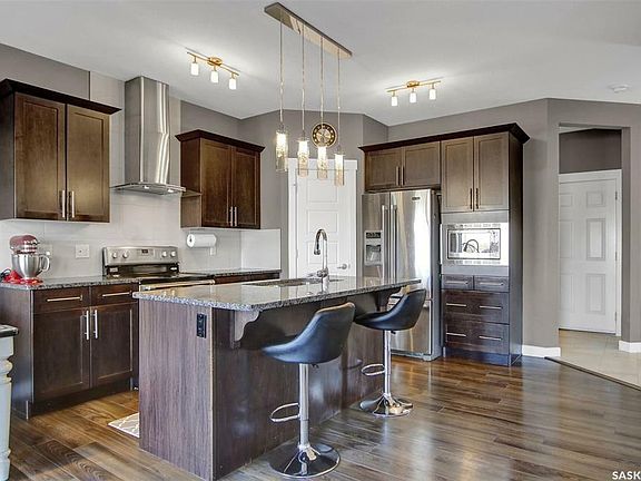 5th image of 2671 Makowsky Cres