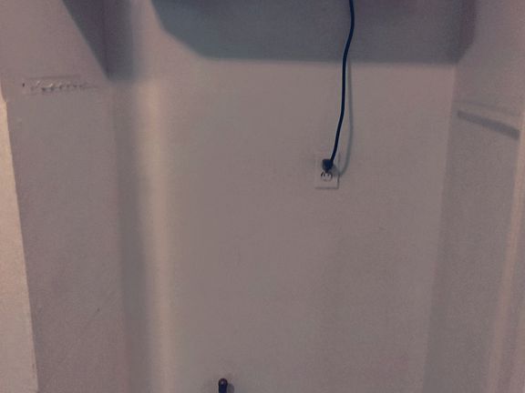 Stove area with exhaust fan
