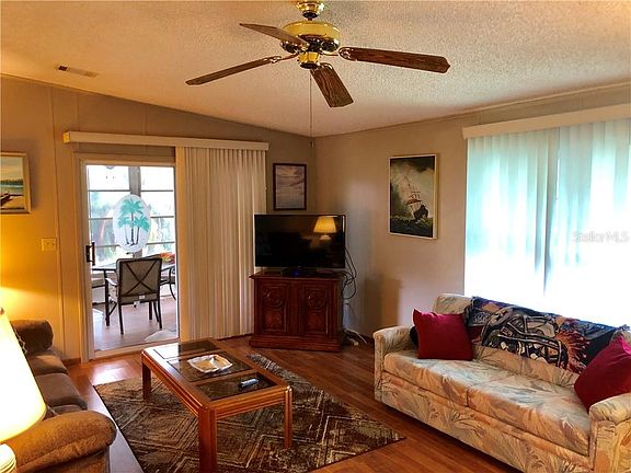 2nd image of 460 Village Cir SW