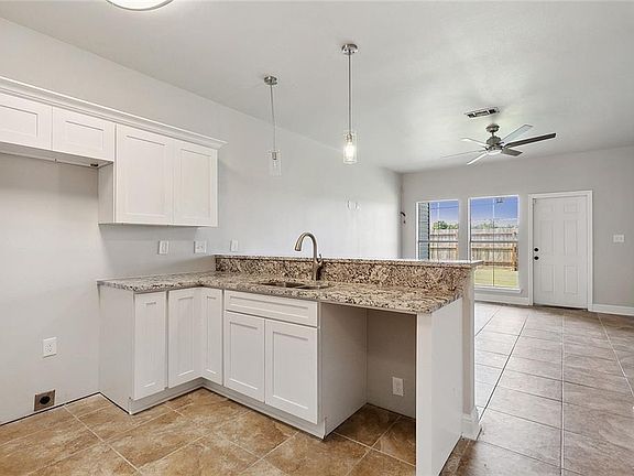 4th image of 501 Indigo Pkwy APT 19