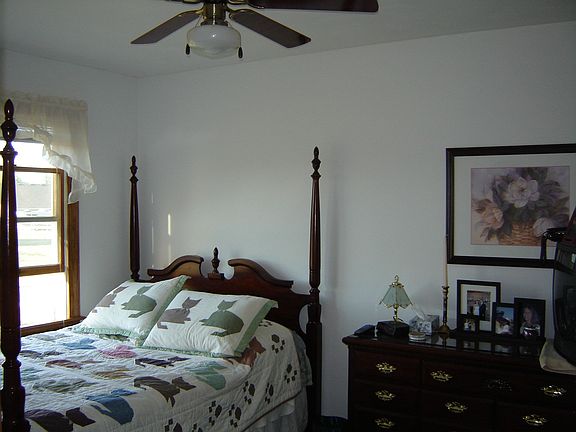 5th image of 109 Spivey Farm Ln