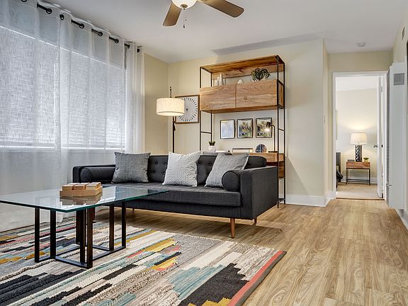 3rd image of 5802 University Ave #6a76bbec4