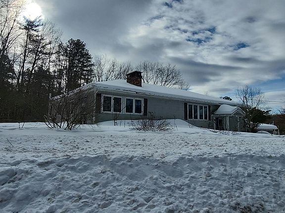 3rd image of 113 Bryant Bridge Rd