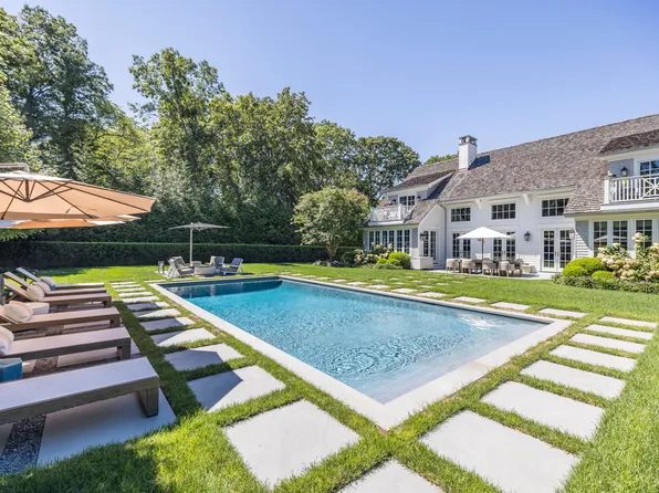 58 Cove Hollow Rd, East Hampton, NY 11937