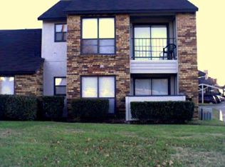 815 W Harwood Rd APT B, Hurst, TX 76054