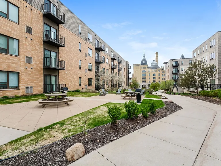 The Grain Belt Apartments | Now Leasing | — Photo 92