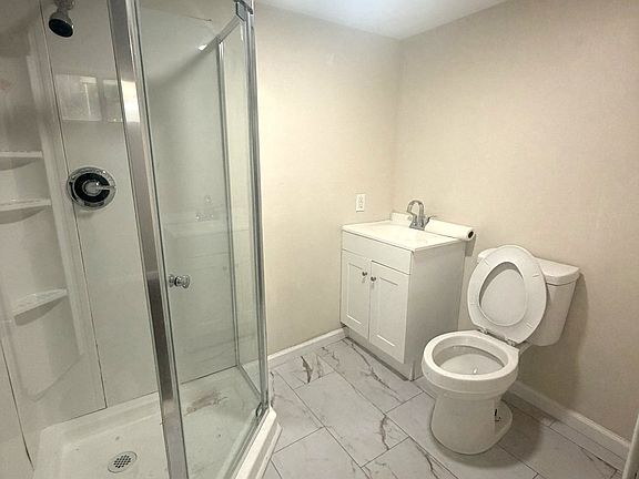 4th image of 1513 Mulberry St #9