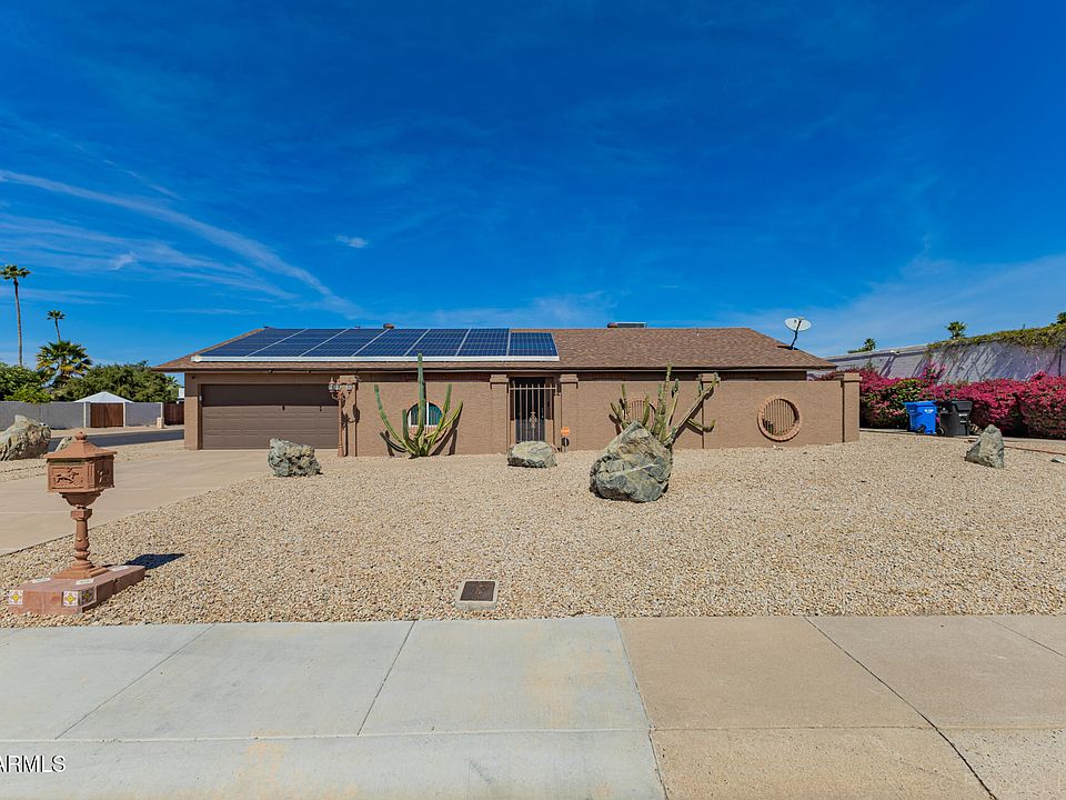1st image of 2902 E CLAIRE Drive
