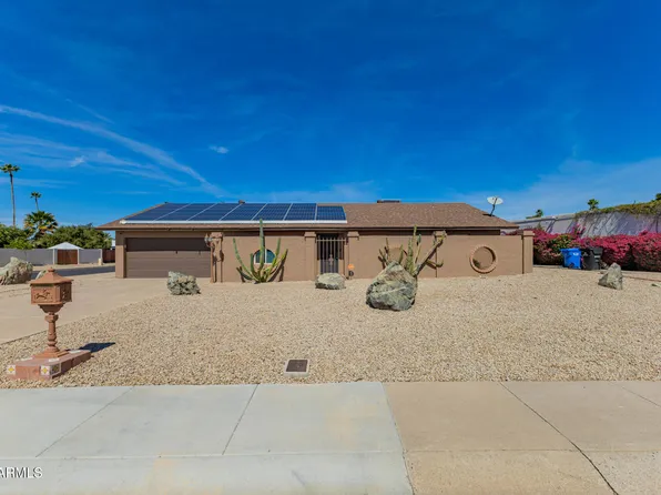 2902 E CLAIRE Drive, Phoenix, AZ 85032