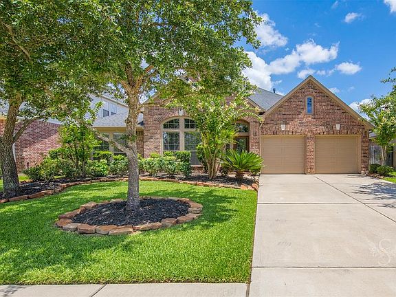 3rd image of 28410 Stonestead Dr