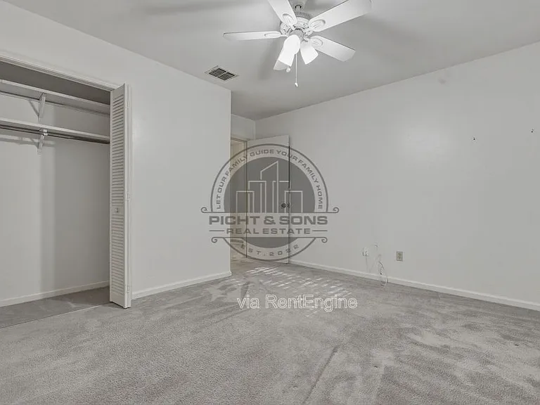 713 Pointe Ct — Photo 12