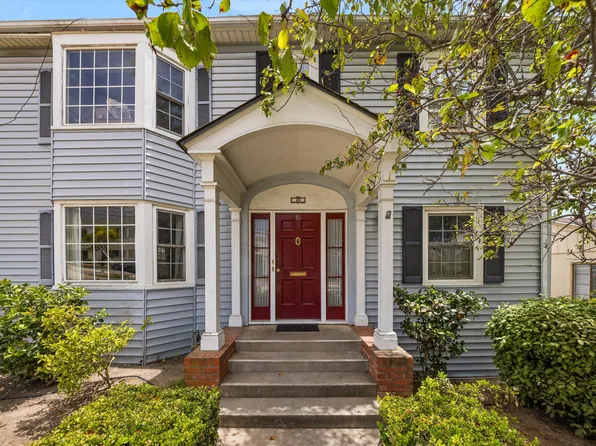 15 W Padre St, Santa Barbara, CA 93105