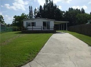 189 SE Riverbend St, Stuart, FL 34997