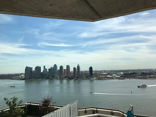 Rented by UDR | media 4