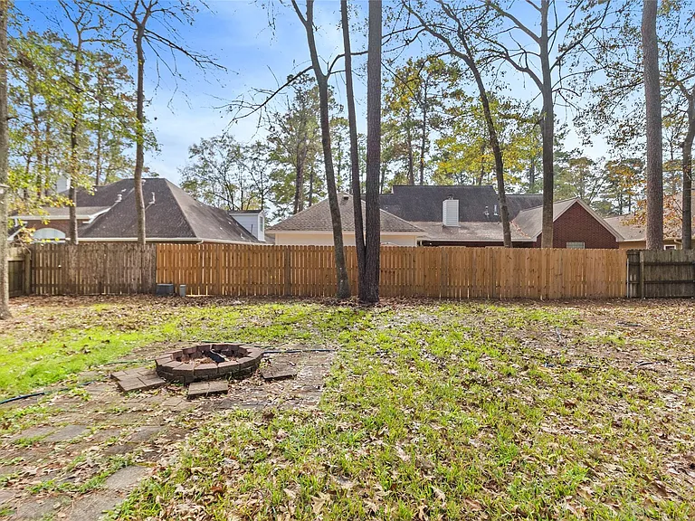 117 E Park Dr — Photo 25