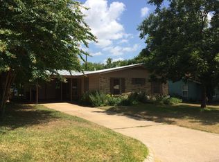 3204 Dolphin Dr, Austin, TX 78704