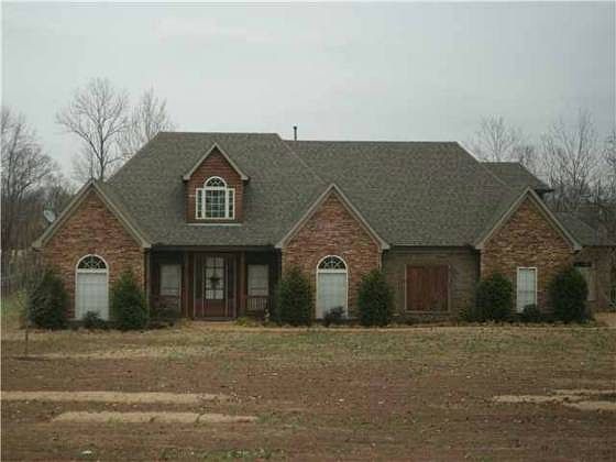 1st image of 165 Crooked Creek Cv