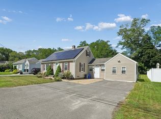 55 Vernon St, Bridgewater, MA 02324