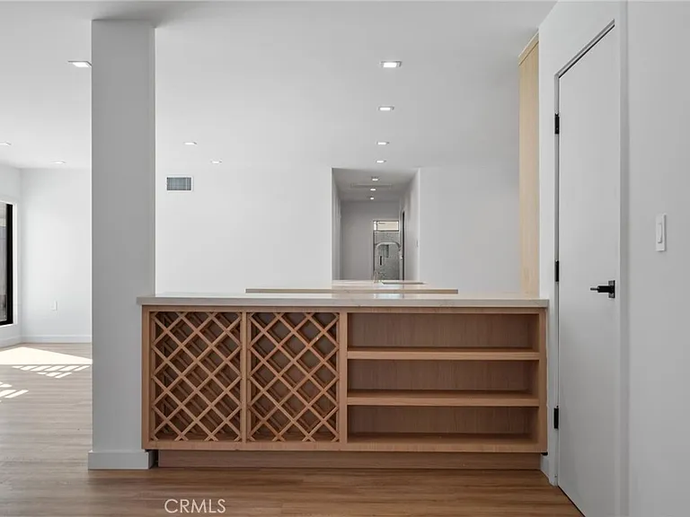 6108 Sadring Ave — Photo 19