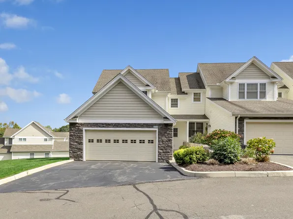 115 Kyles Way #115, Shelton, CT 06484