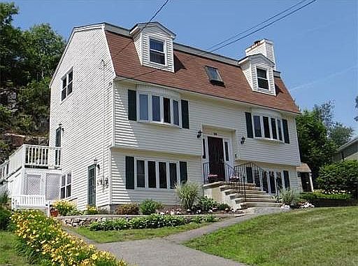 2nd image of 24 Atlantic Ave