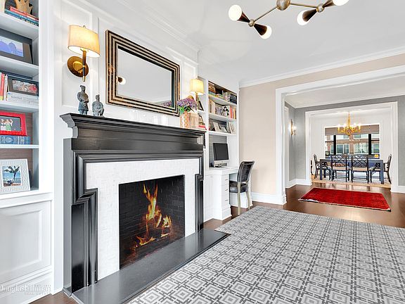 5th image of 1050 3rd Ave #9A