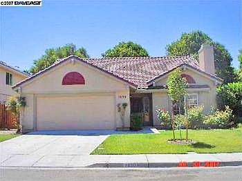 1st image of 1630 Stags Leap Ln