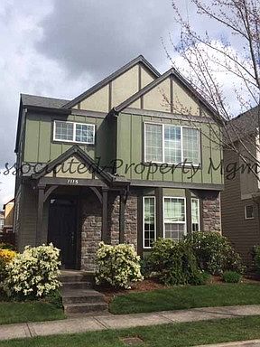 1st image of 1115 SE Leander St